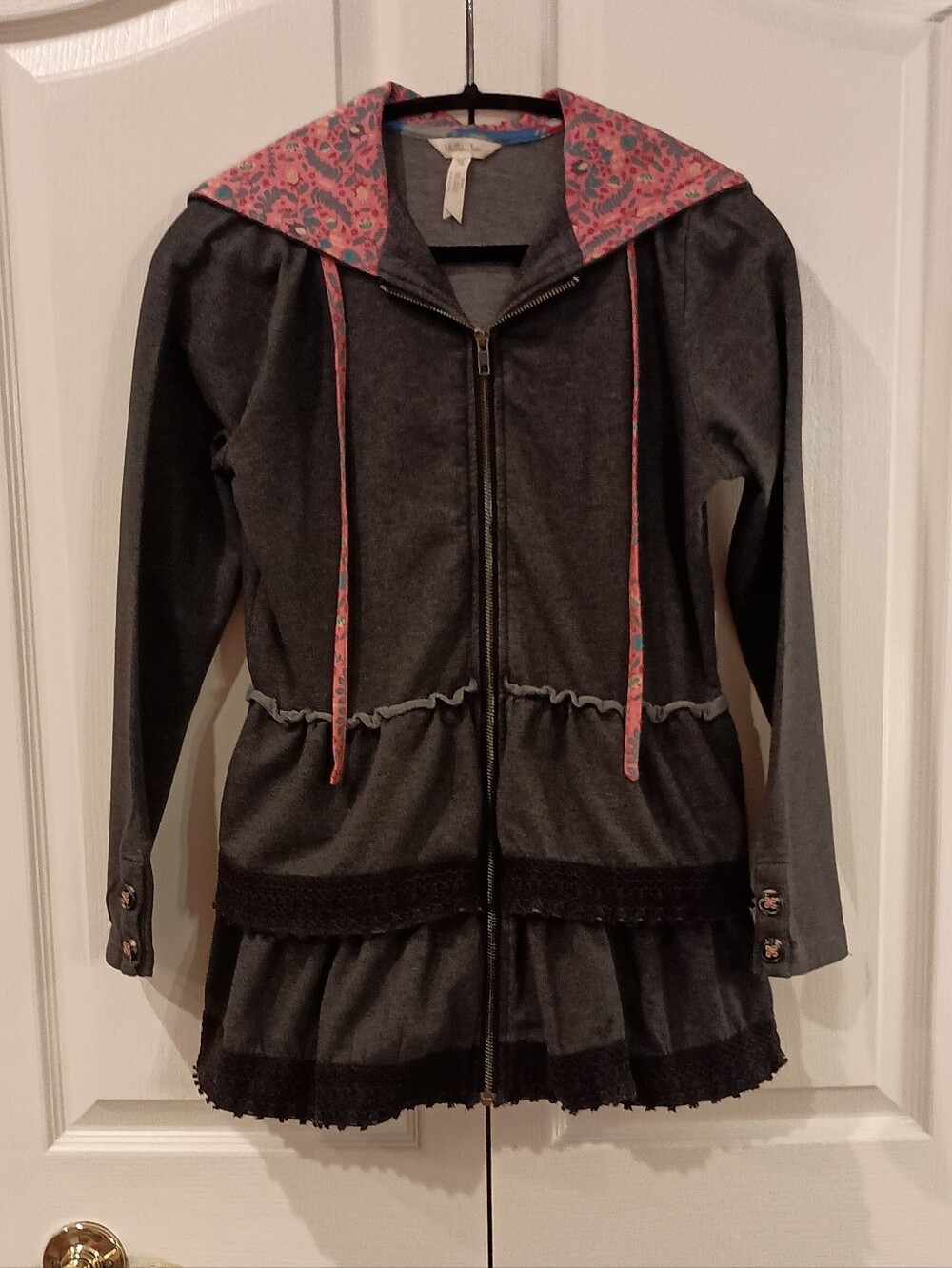 Boutique Women’s Dark Gray Hooded Zip Jacket with Pink Floral Trim